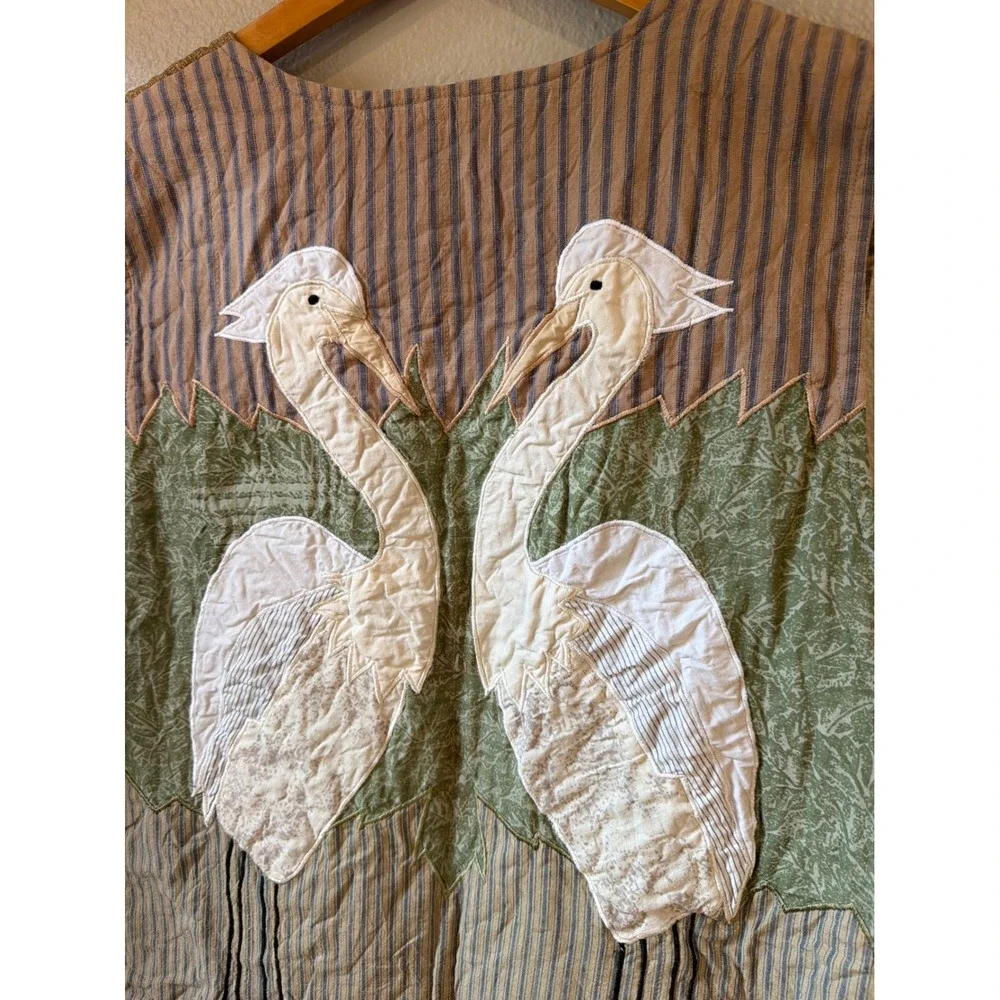 Quilted Applique Vest Women XL Blue Coastal Seagull Bird Artisan Novelty - Picture 4 of 7